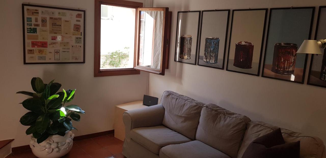 House On The Hills, 10 Minutes From City Center بولونيا المظهر الخارجي الصورة
